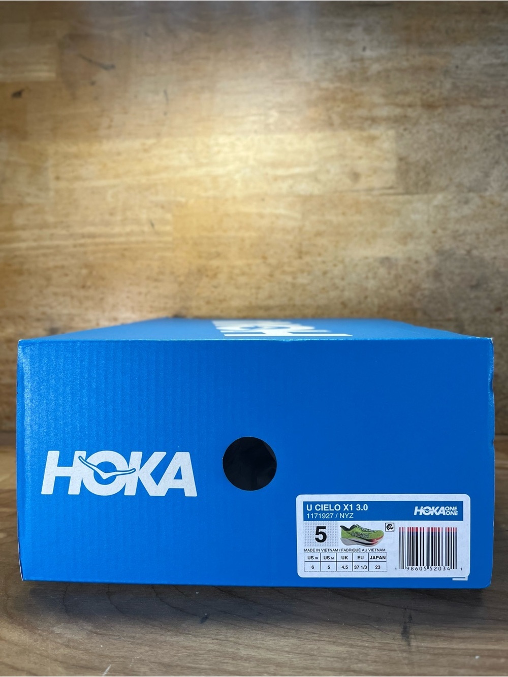 NEW Hoka One One Cielo X1 3.0 Womens Size 6 Running Shoes Neon Yuzu/Thyme - Picture 12 of 13